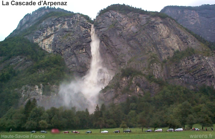 la cascade d'arpenaz, haute-savoie france